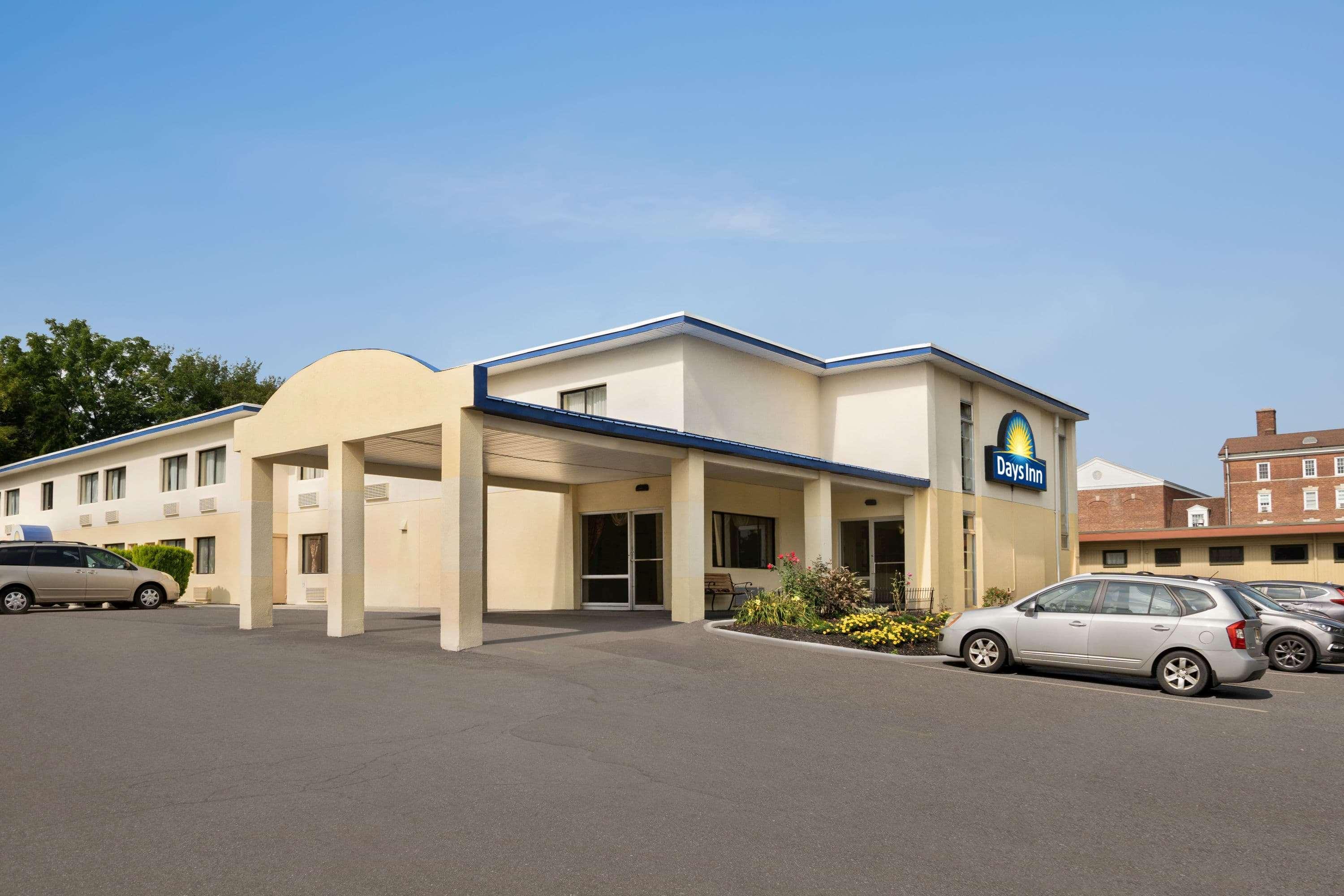 奥本 / 手指湖地区戴斯酒店 外观 照片